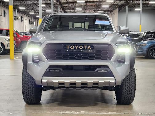 2024 Toyota Tacoma Hybrid Trailhunter