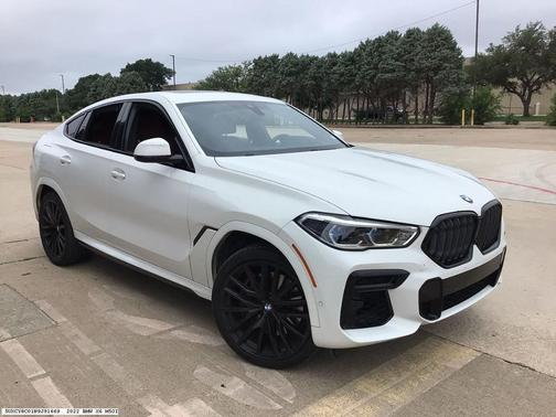 White 2022 BMW X6 M50i