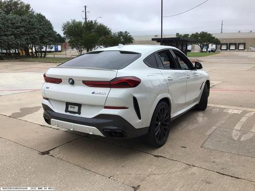 White 2022 BMW X6 M50i