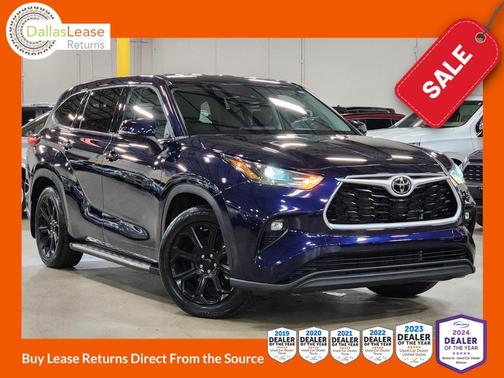 2022 Toyota Highlander LE