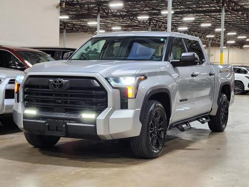 2022 Toyota Tundra SR5