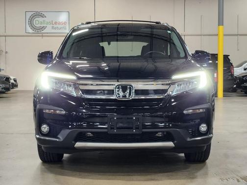2022 Honda Pilot Touring 7-Passenger