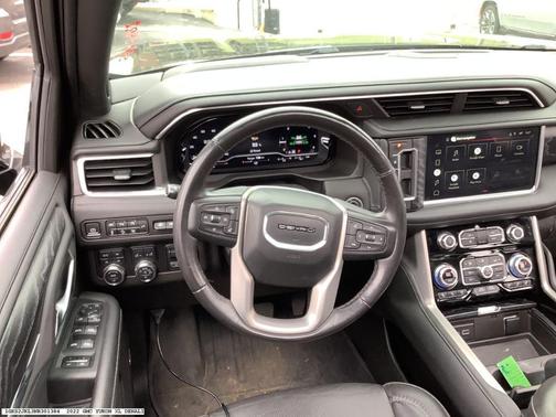 2022 GMC Yukon XL Denali