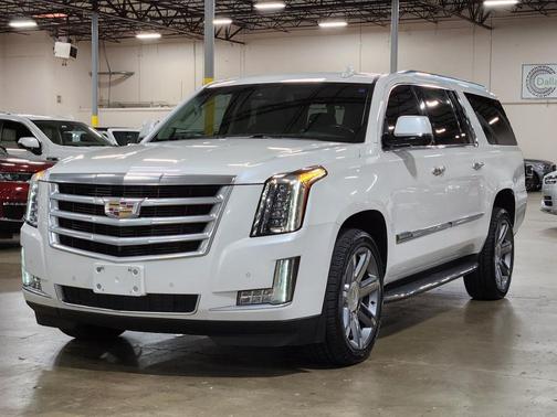 2016 Cadillac Escalade ESV Luxury