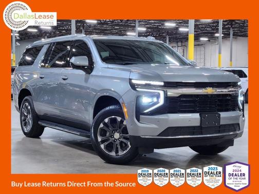 2025 Chevrolet Suburban LS