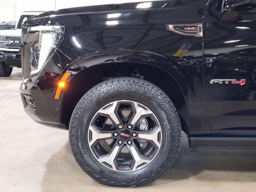 2025 GMC Yukon AT4 Ultimate