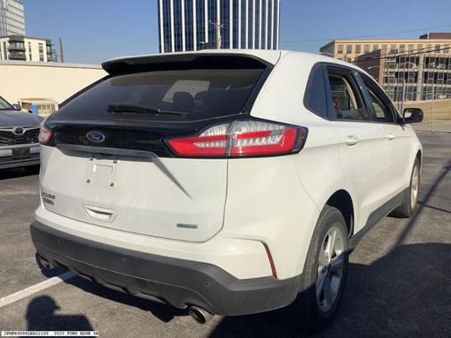 2020 Ford Edge SE
