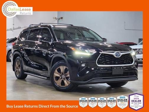 2022 Toyota Highlander Hybrid Bronze Edition