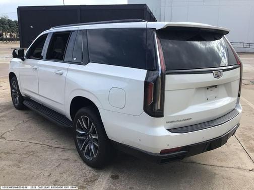 2021 Cadillac Escalade ESV Sport