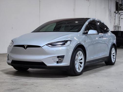 2018 Tesla Model X 75D