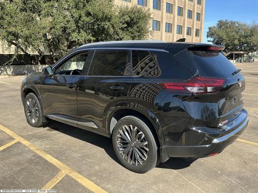 2024 Nissan Rogue Platinum