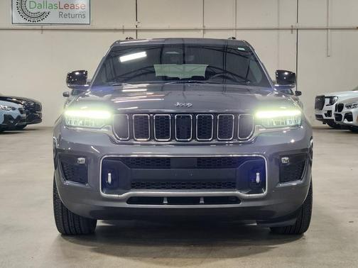 Gray 2022 Jeep Grand Cherokee L Overland