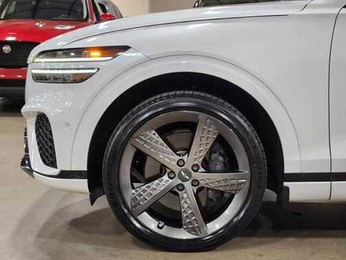 2023 Genesis GV70 2.5T