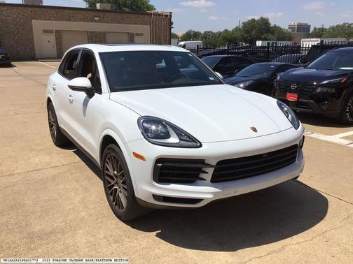 White 2023 Porsche Cayenne