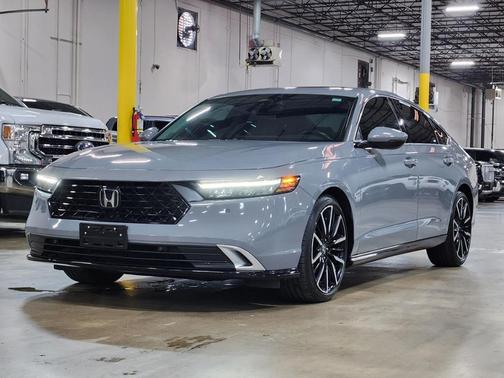 2023 Honda Accord Hybrid Touring