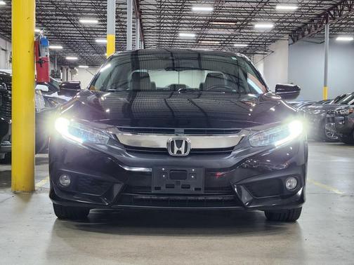 2018 Honda Civic Touring