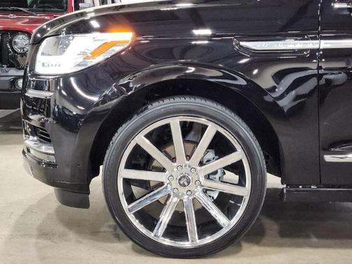 2019 Lincoln Navigator Select