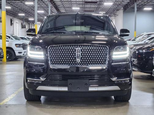 2019 Lincoln Navigator Select