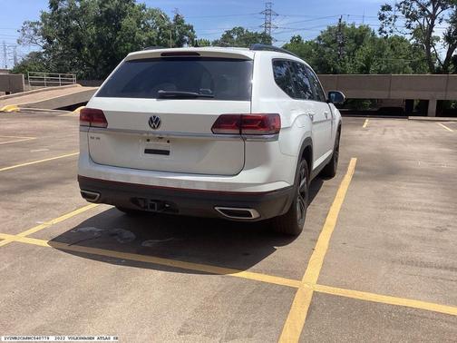 2022 Volkswagen Atlas 3.6L SE w/Technology