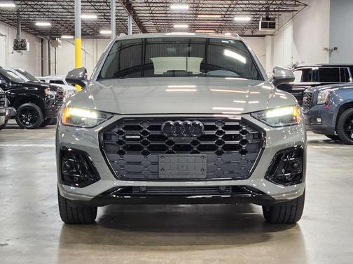 2024 Audi Q5 45 S line quattro Premium