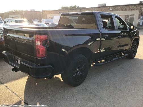 2022 Chevrolet Silverado 1500 Custom