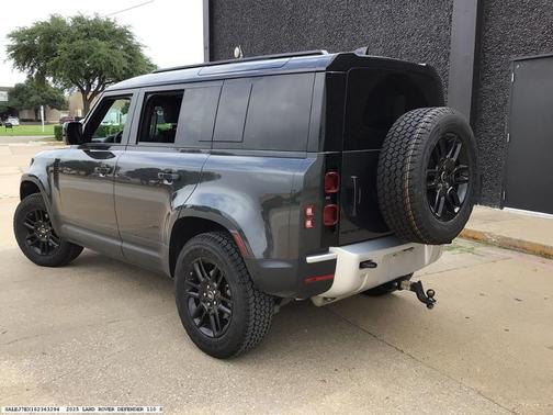 Carpathian Grey 2025 Land Rover Defender P300