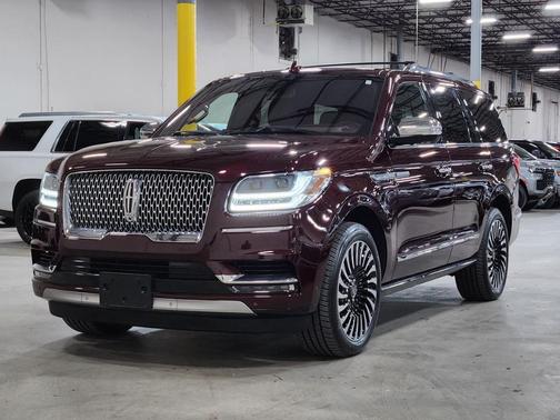 2018 Lincoln Navigator Black Label