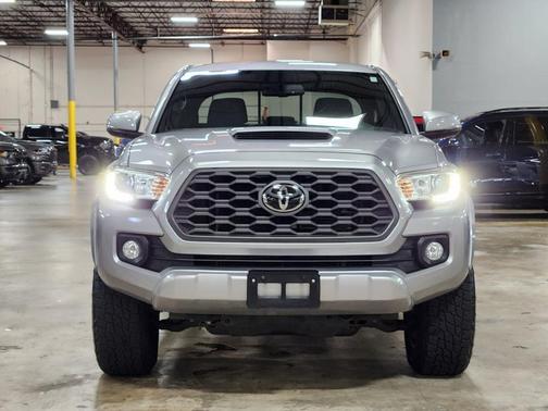2020 Toyota Tacoma TRD Sport