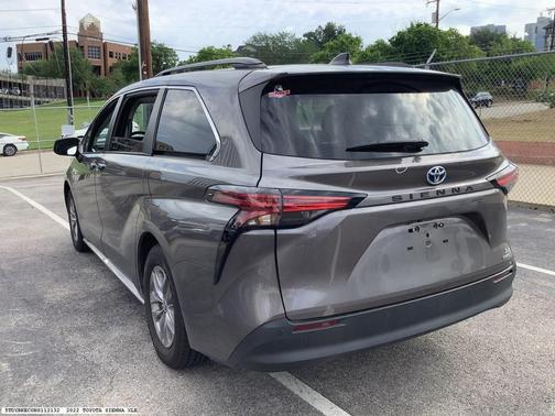 Gray 2022 Toyota Sienna XLE