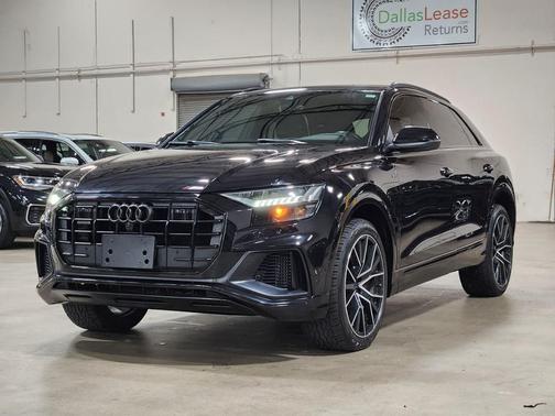 2021 Audi Q8 55 Premium Plus
