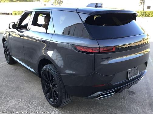 2025 Land Rover Range Rover Sport P360 SE