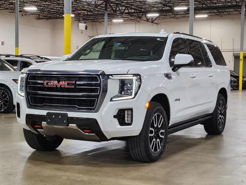 2023 GMC Yukon XL AT4