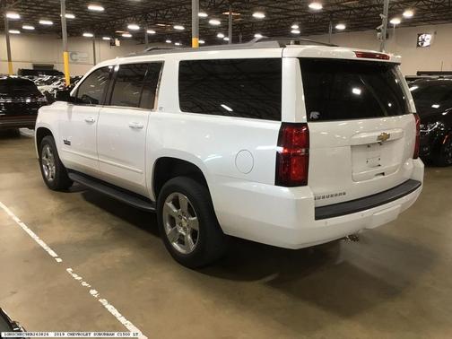 2019 Chevrolet Suburban LT