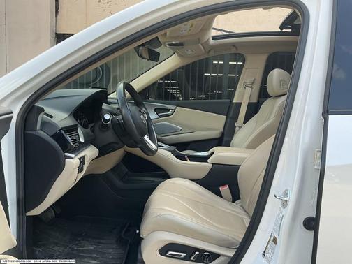 White 2024 Acura RDX Technology Package