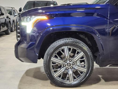 2023 Toyota Tundra Hybrid Capstone