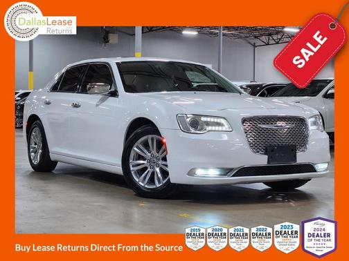 2016 Chrysler 300C Base