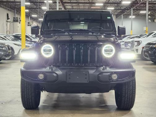 2020 Jeep Wrangler Unlimited Sahara Altitude