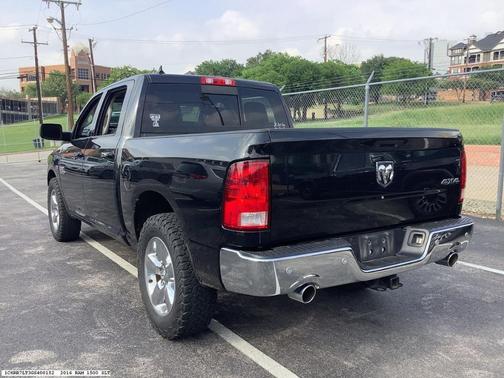 2016 RAM 1500 SLT