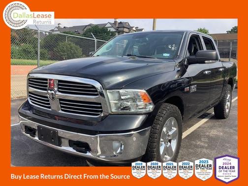 2016 RAM 1500 SLT