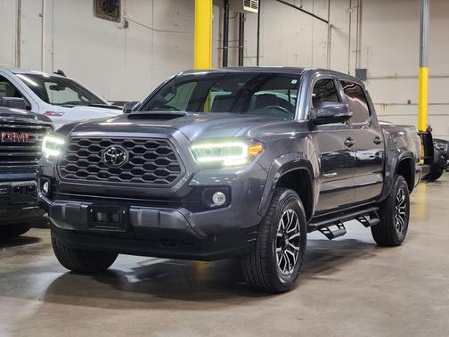 2022 Toyota Tacoma TRD Sport