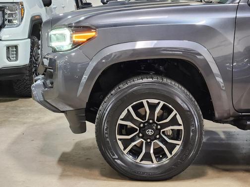 2022 Toyota Tacoma TRD Sport