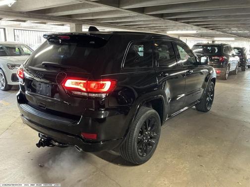 2021 Jeep Grand Cherokee Laredo X