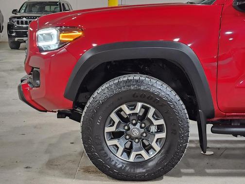 2022 Toyota Tacoma TRD Off Road