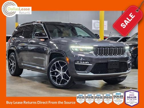 2022 Jeep Grand Cherokee Summit