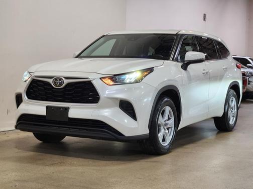 2020 Toyota Highlander L