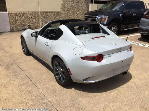 2019 Mazda MX-5 Miata RF Grand Touring