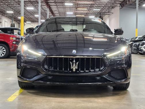 Black 2022 Maserati Ghibli Modena