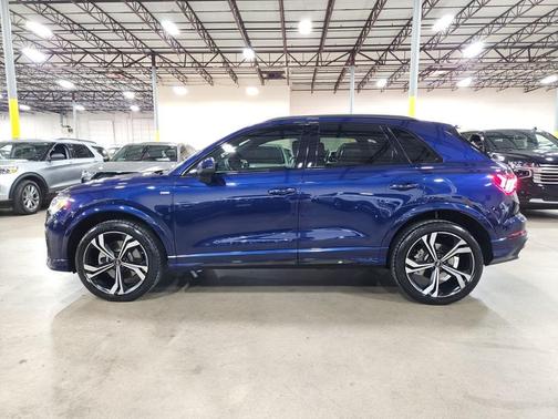 2023 Audi Q3 45 S line Premium Plus