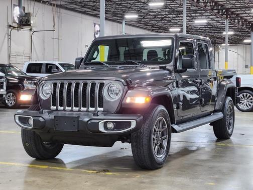 2021 Jeep Gladiator Overland