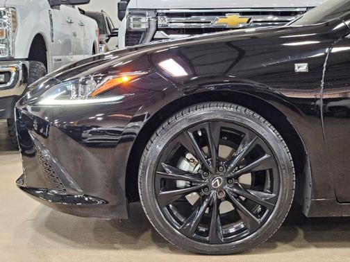 2022 Lexus ES 350 F Sport